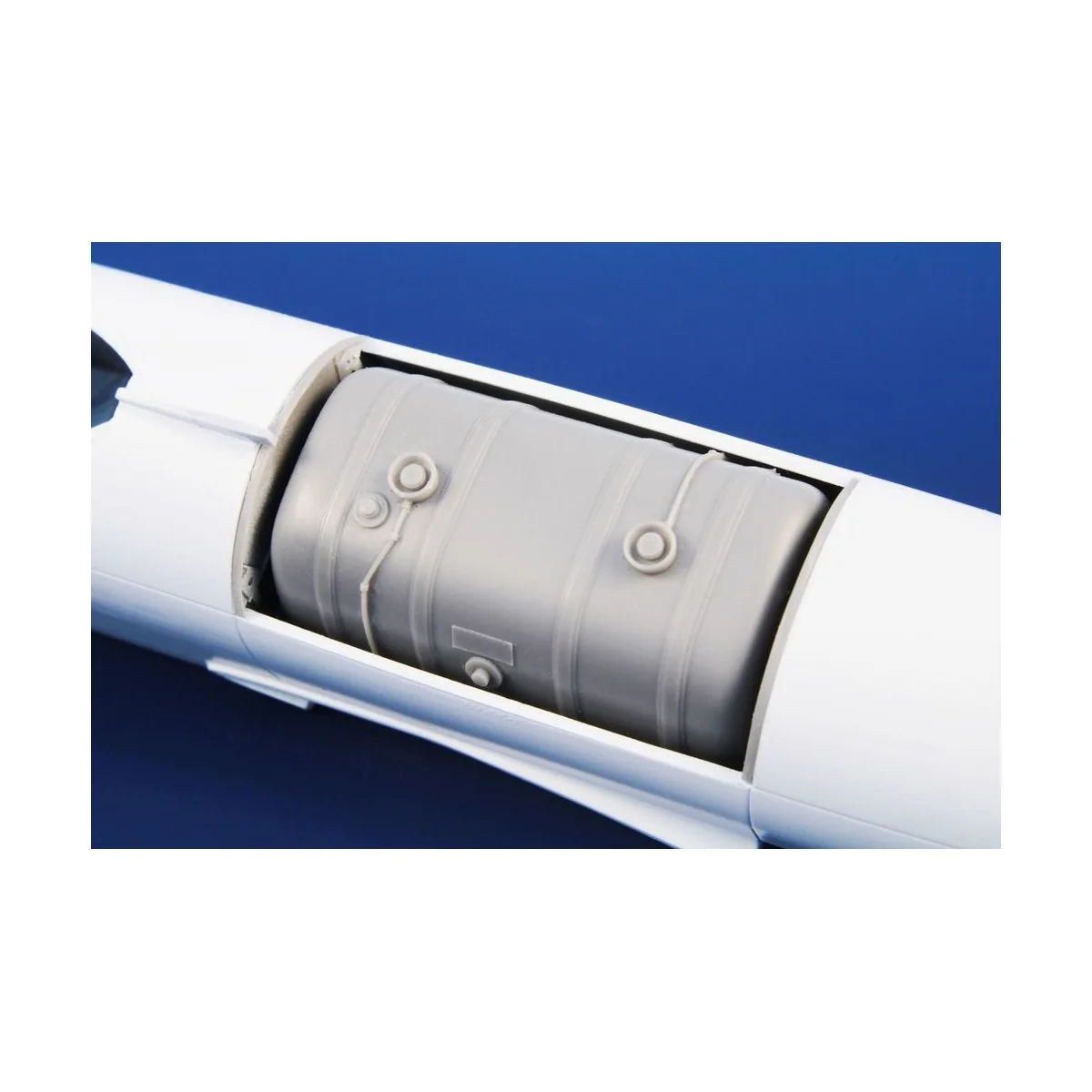 Gloster Meteor F Mk.8/9 Main Fuel Tank, 1/48 - CMK 129-4420
