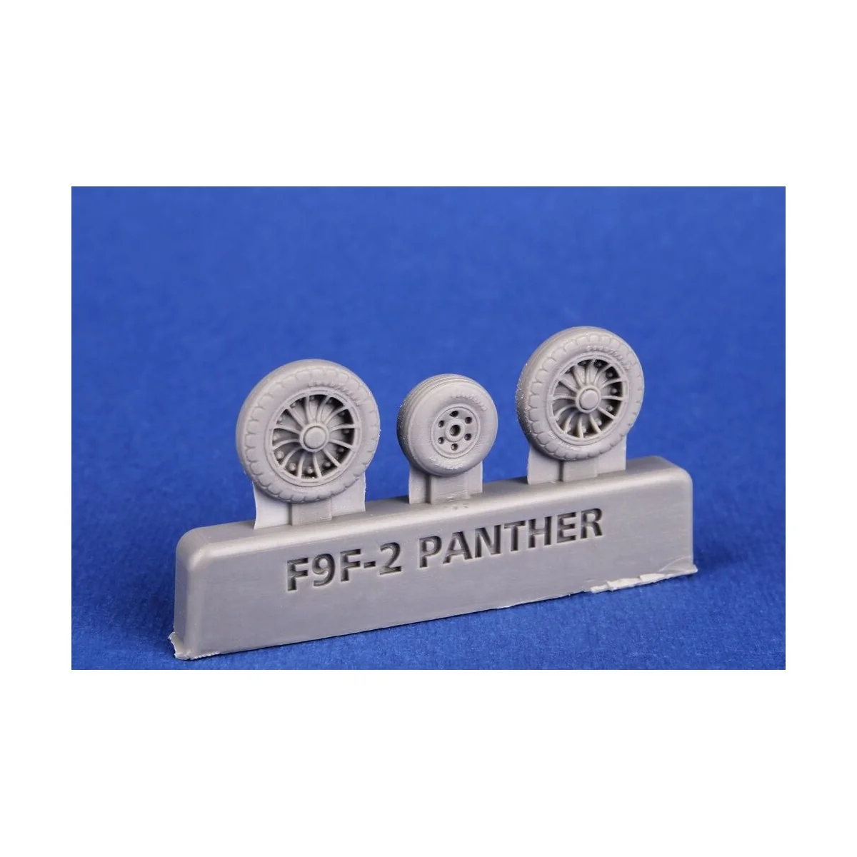 F9F Panther Wheels Set / for Trumpeter kits, 1/48 - CMK 129-4489