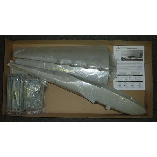 Hughes H-4 Hercules, 1/72 - Amodel AMO72029
