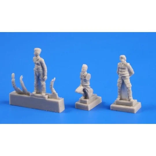Czechoslovak pilot (1 fig)and mechanic 2, 1/72 - CMK 129-F72247