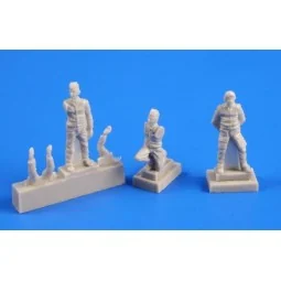 Czechoslovak pilot (1 fig)and mechanic 2, 1/72 - CMK 129-F72247 2