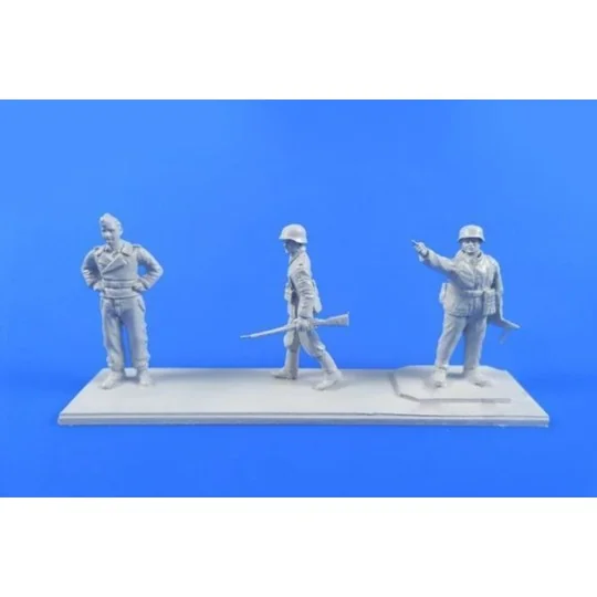 German WWII Wehrmacht Soldiers 1944, 1/72 - CMK 129-F72307