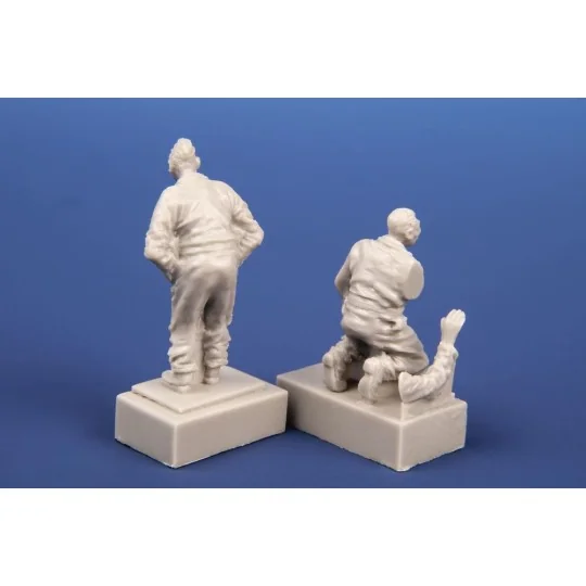 German He 162A Mechanics (2 pcs.), 1/72 - CMK 129-F72372