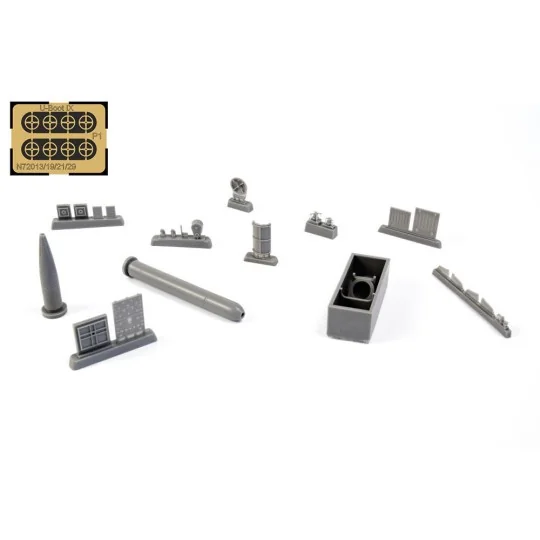 U-Boot IX Bow Torpedo w/Loading Winch and Cart, for Revell kit, 1/7...