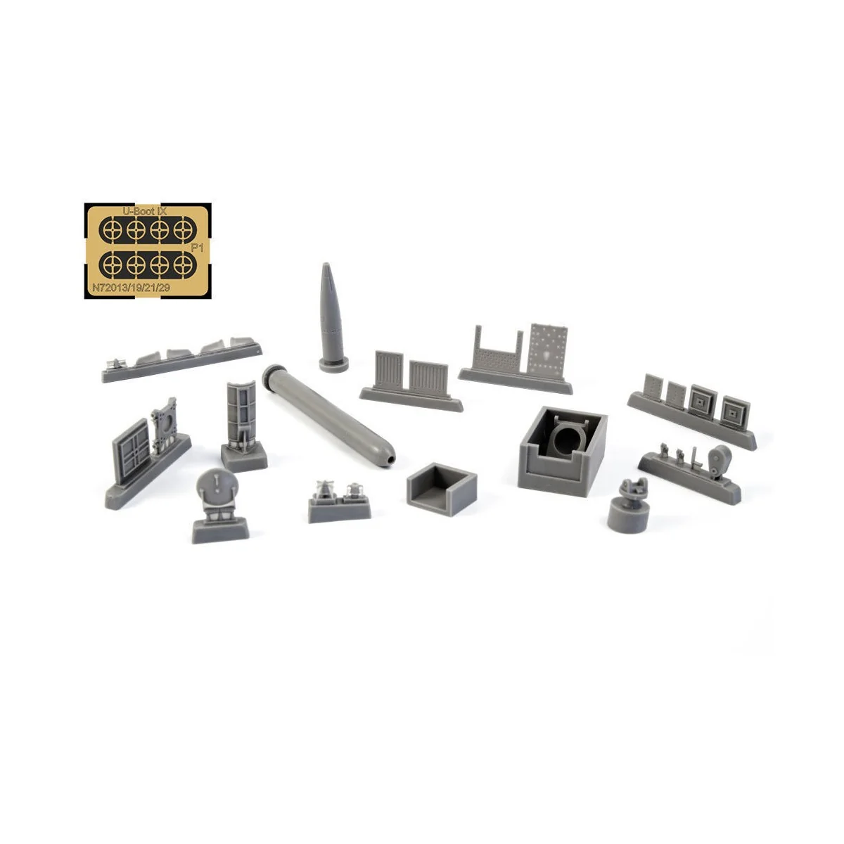 U-Boot IX Stern Torpedo w/Loading Winch and Cart, for Revell kit, 1...