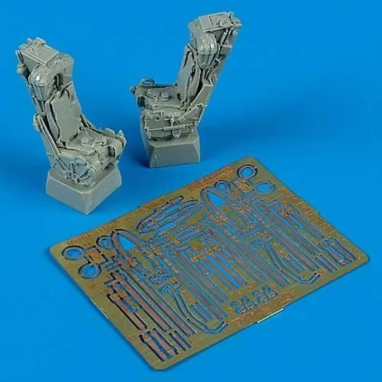 M.B. Type 7A Mk. 1 ej. seats für Britische Phantom, 1/48 - Aires 4329