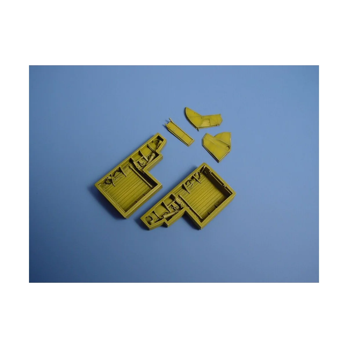 P-47 Thunderbolt wheel bays for ACADEMY, 1/72 - Aires 7055
