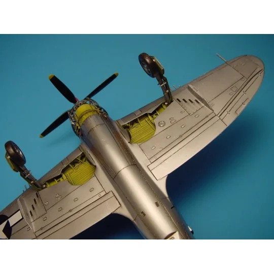 P-47 Thunderbolt wheel bays for ACADEMY, 1/72 - Aires 7055