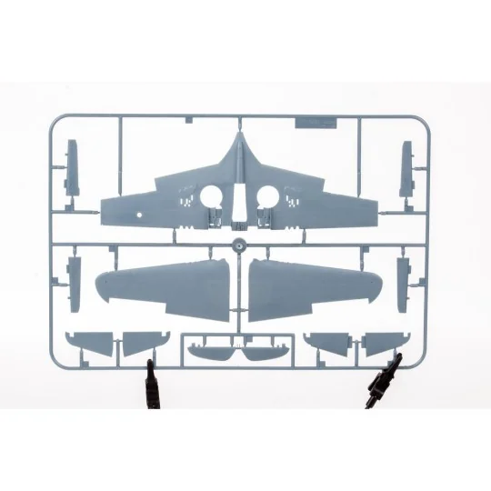P-40E Warhawk, 1/48 - Eduard Plastic Kits 84207