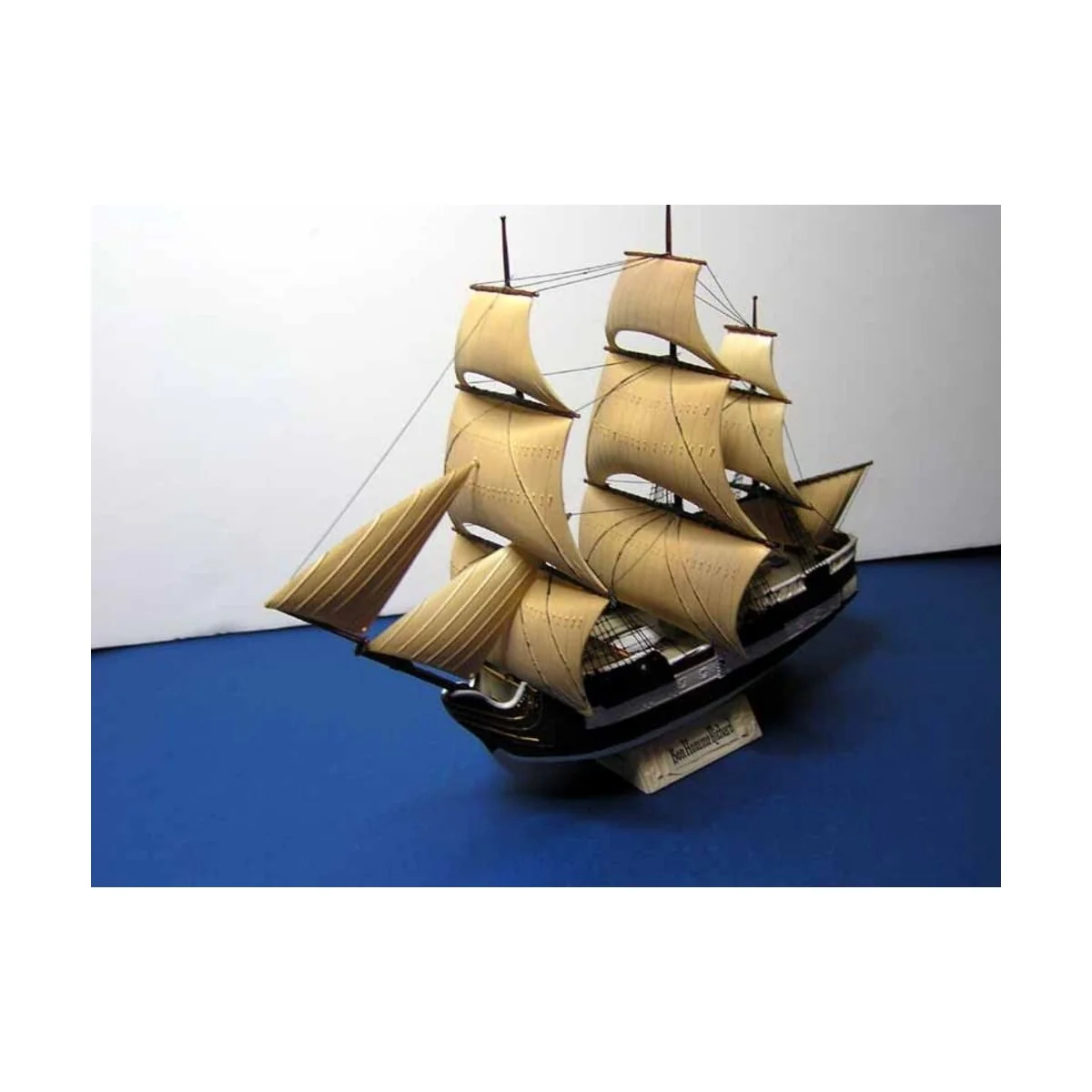 USS Bon Homme Richard START SET, 1/500 - Mistercraft SD-165