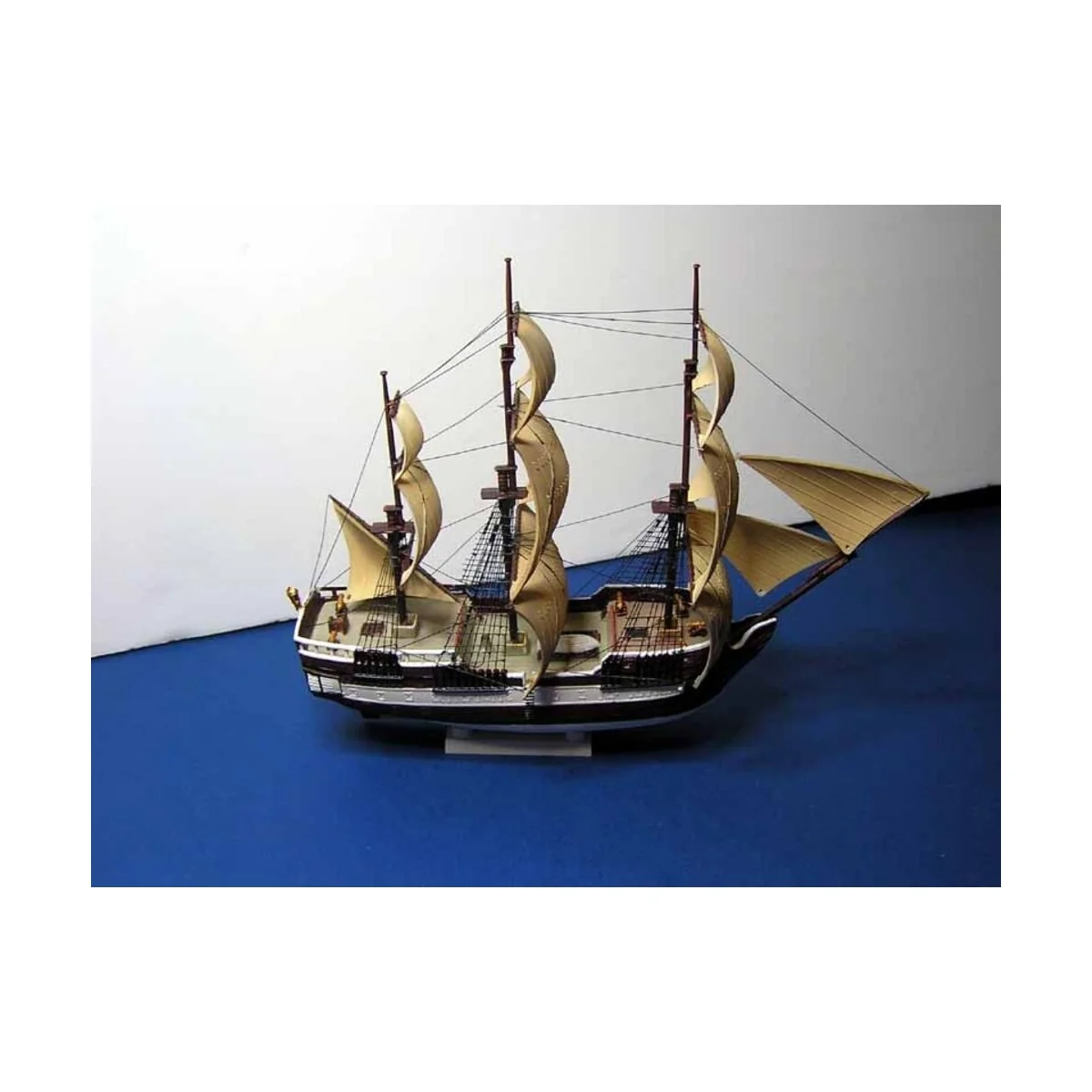 USS Bon Homme Richard START SET, 1/500 - Mistercraft SD-165