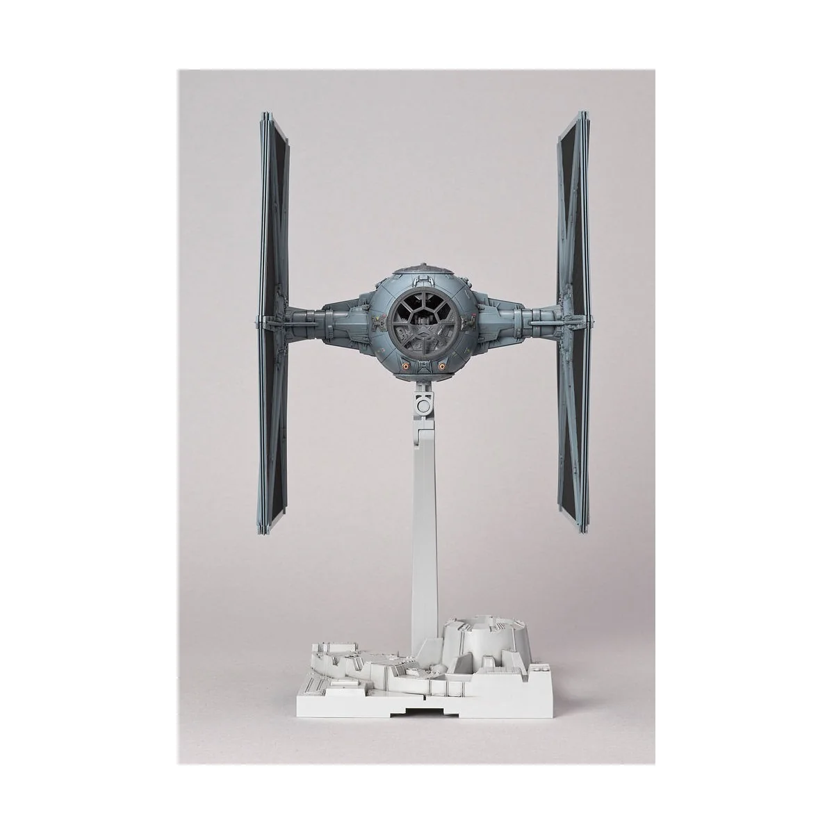 TIE Fighter, 1/72 - Revell 01201 TIE Fighter, 1/72 - Revell 01201