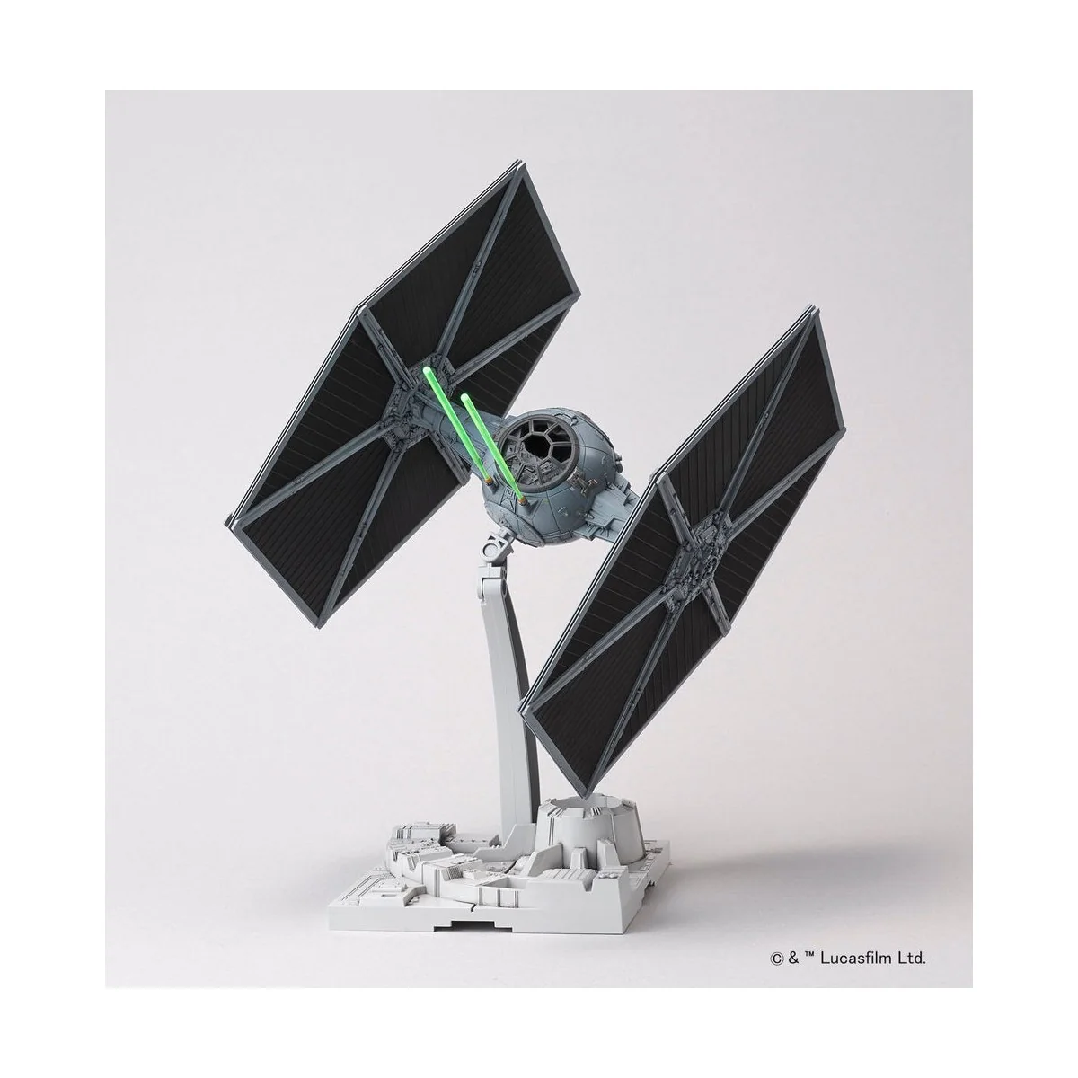 TIE Fighter, 1/72 - Revell 01201 TIE Fighter, 1/72 - Revell 01201