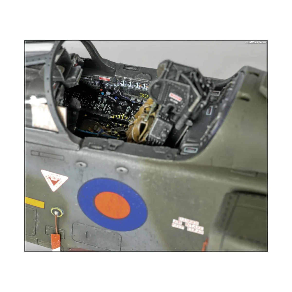 M.B.Type 9B Mk.3 Ejection Seat - with seat belts ASK 3D for Jaguar ...