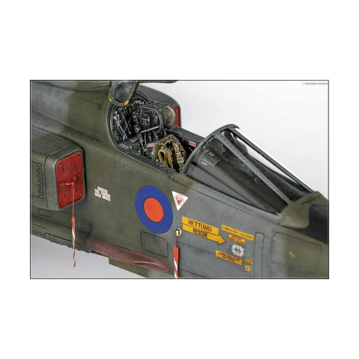 M.B.Type 9B Mk.3 Ejection Seat - with seat belts ASK 3D for Jaguar ...