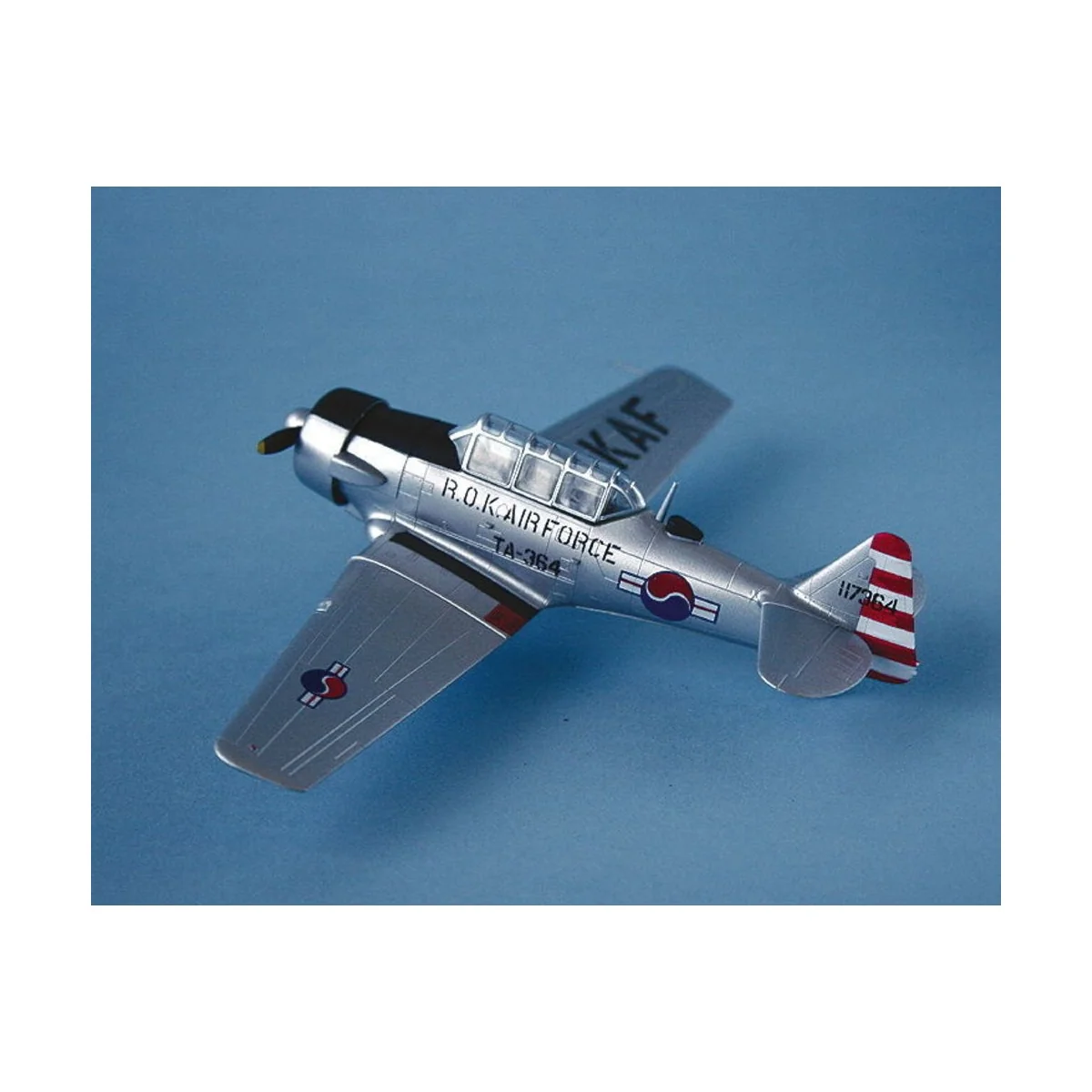 T-6G Republic of Korea air Force, 1/72 - Easy Model 36316