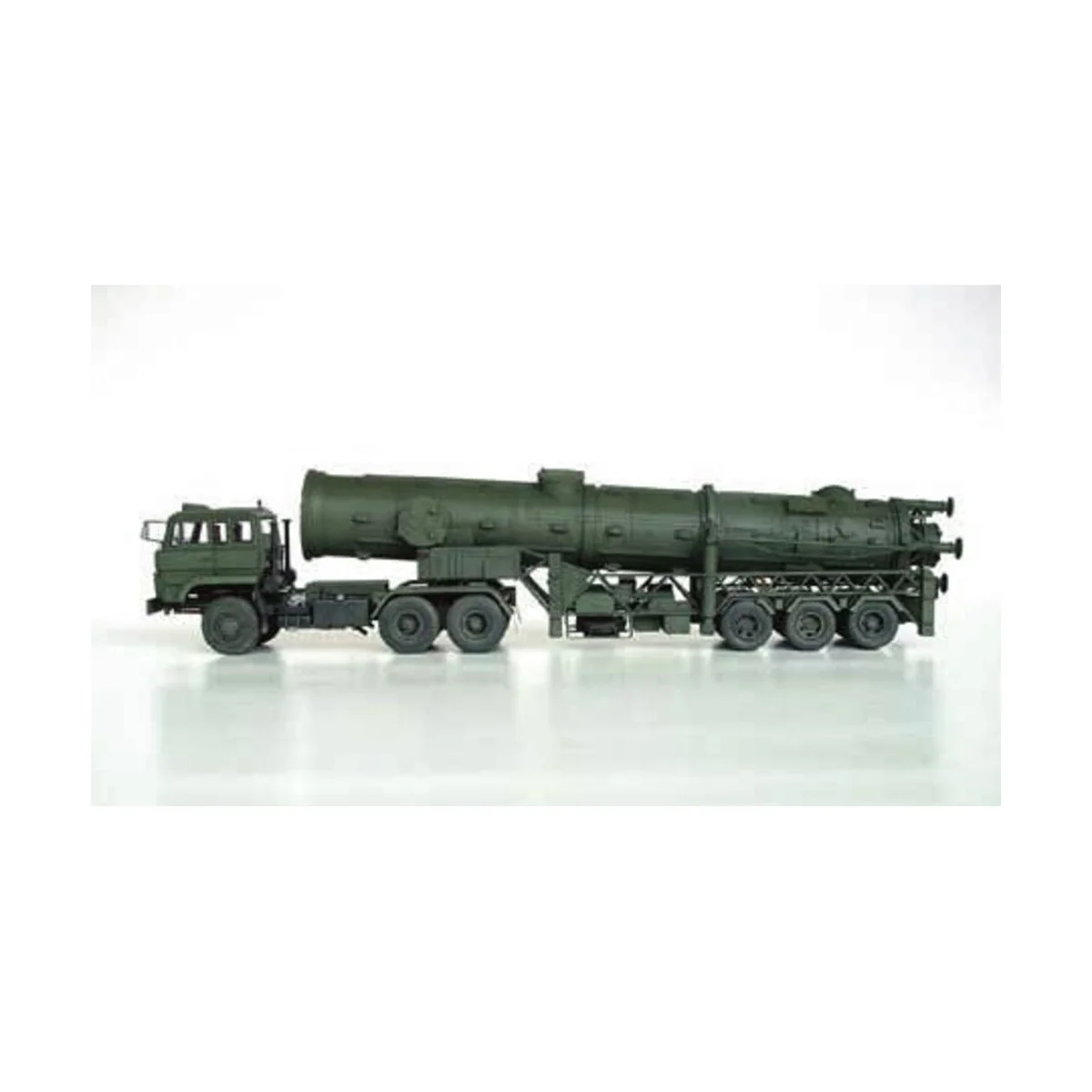 Chinesischer Raketenwerfer DF-21, 1/35 - Trumpeter 00202