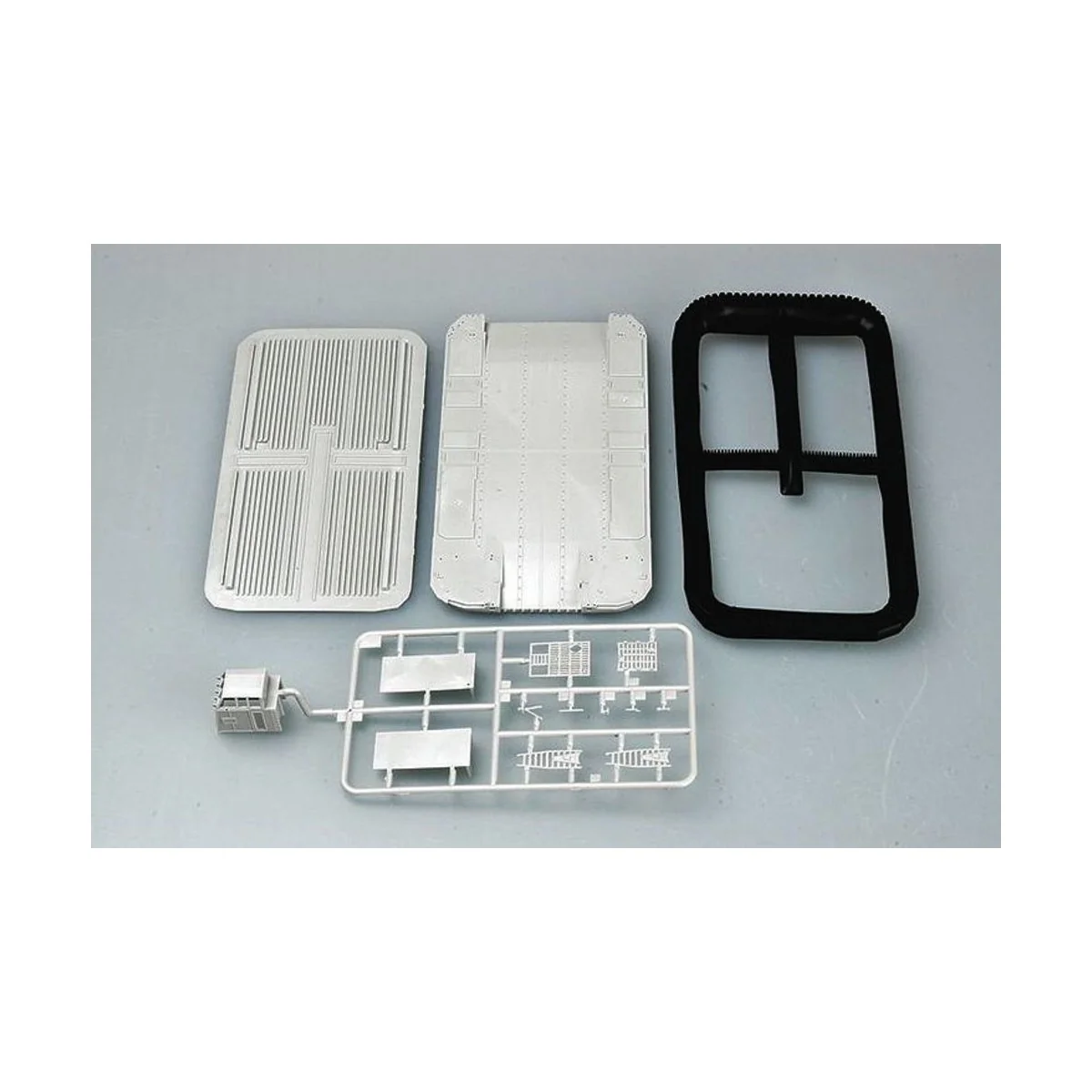 JMSDF Landing Craft Air Cushion, 1/144 - Trumpeter 00106