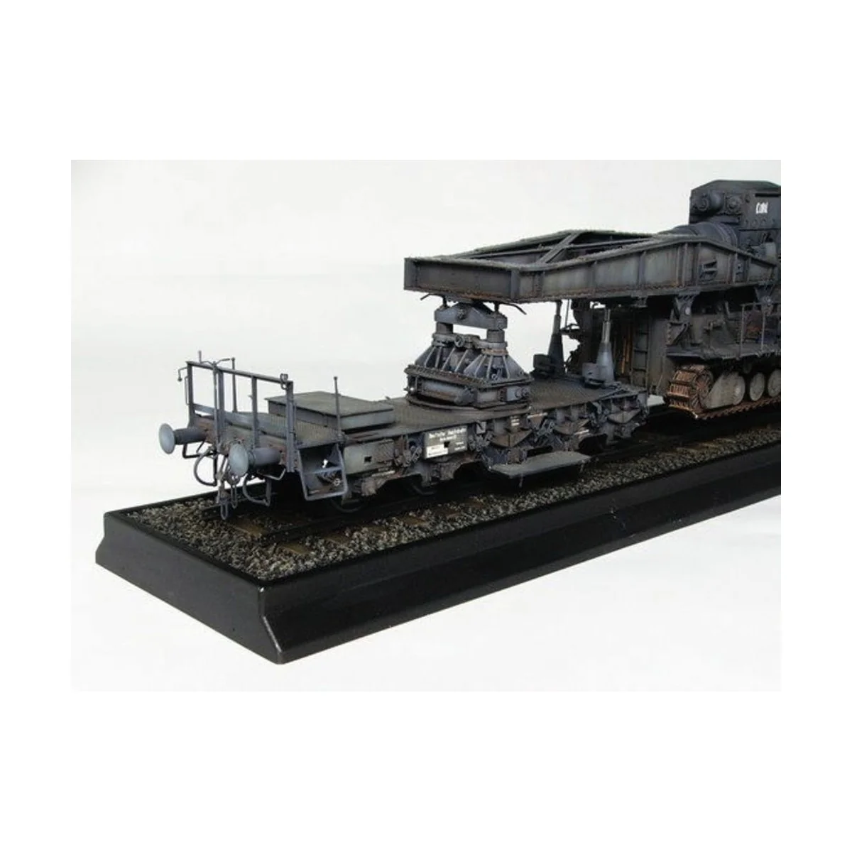 Mörser Karl Gerät 040/041 auf Eisenbahn-Transport-Trailer, 1/35 - T...