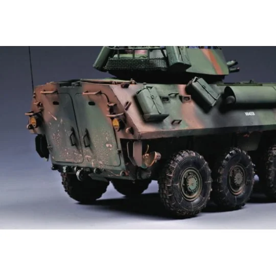 USMC LAV-25 ''Piranha 2'', 1/35 - Trumpeter 00349
