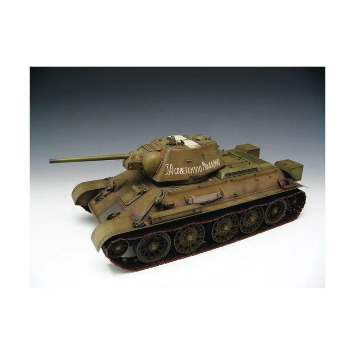 T-34/76 1943, 1/16 - Trumpeter 00903