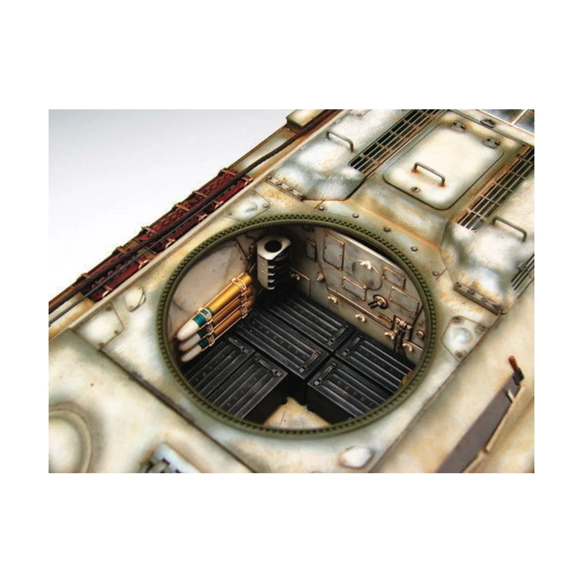 T-34/76 Soviet Tank (1942), 1/16 - Trumpeter 00905