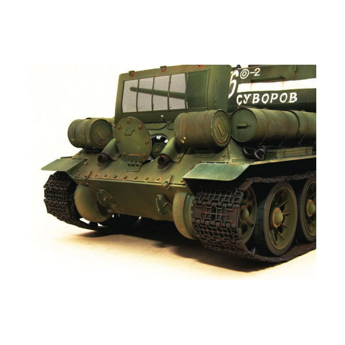 T-34/85 1944 Baunummer 183, 1/16 - Trumpeter 00902