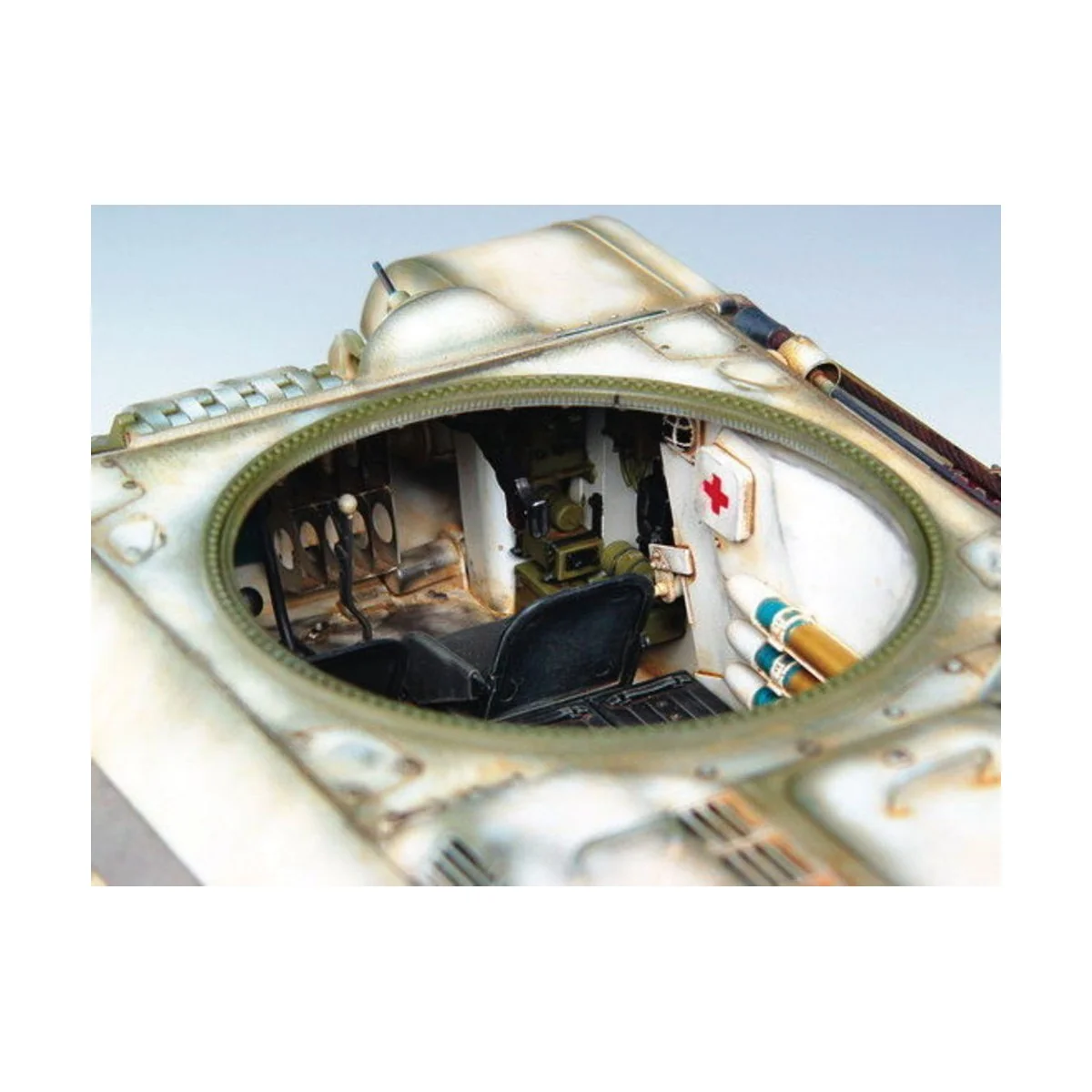 T-34/76 Soviet Tank (1942), 1/16 - Trumpeter 00905
