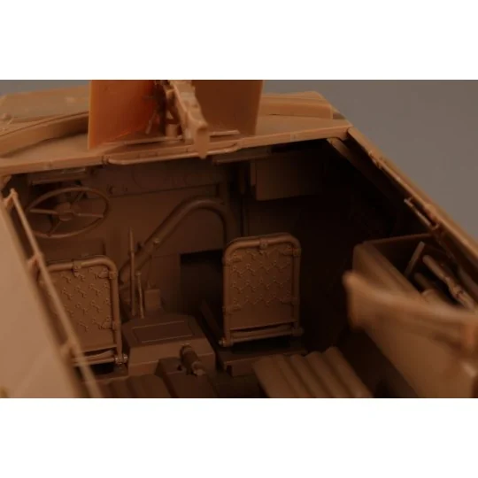Sd.Kfz 251D, 1/16 - Trumpeter 00942