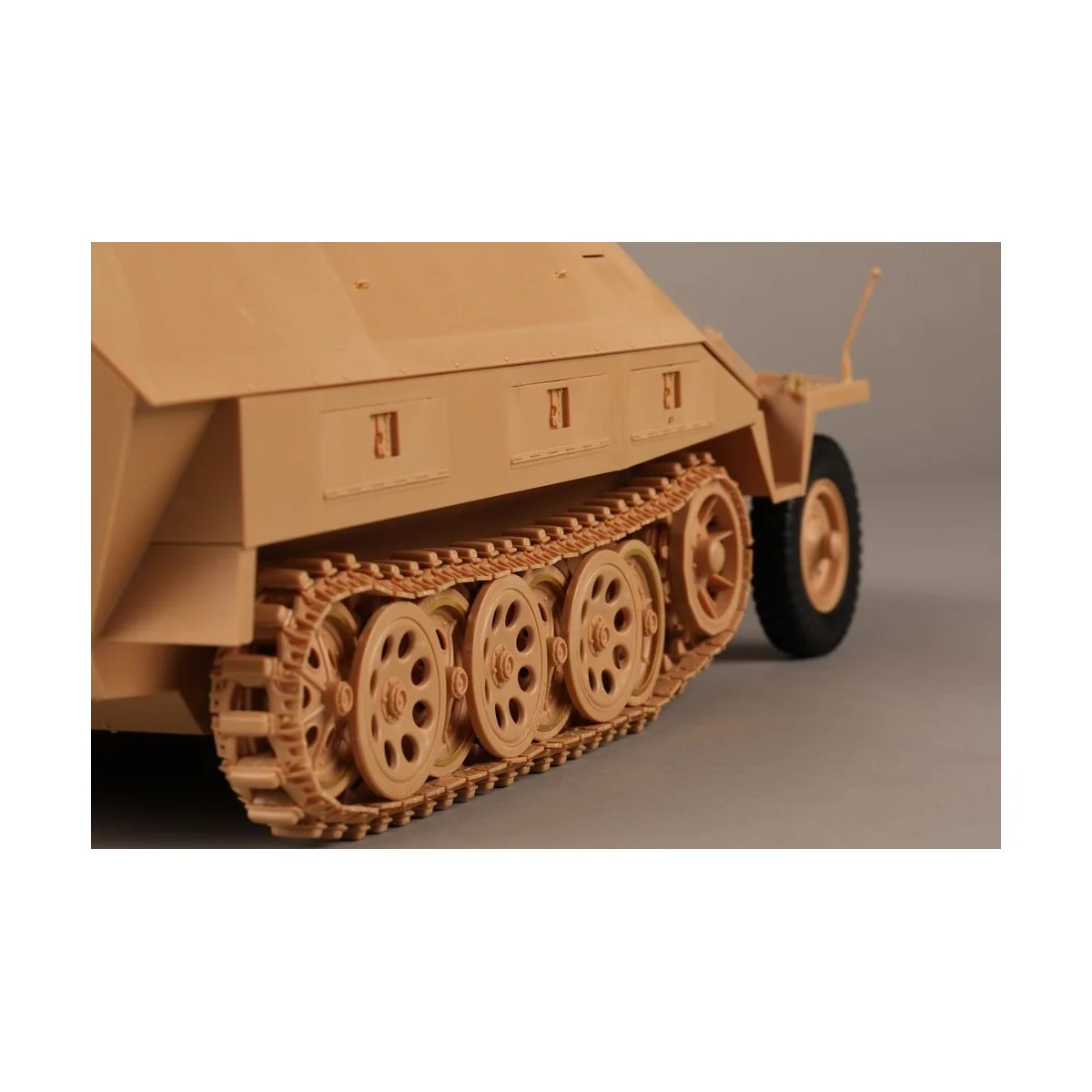 Sd.Kfz 251D, 1/16 - Trumpeter 00942
