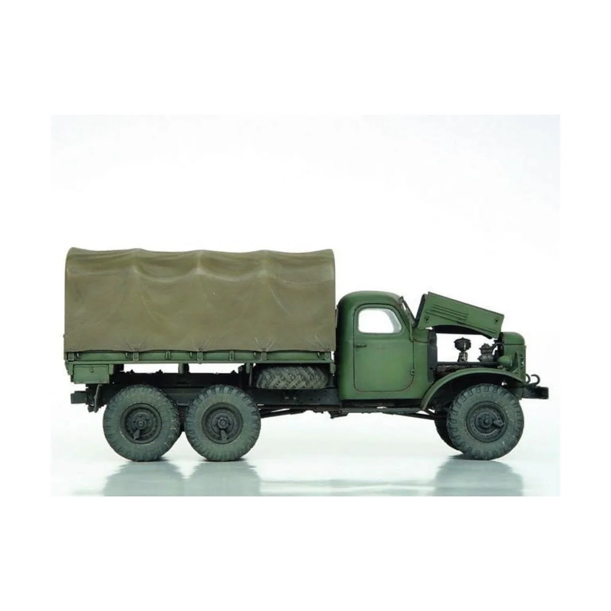 ZIL-157 6x6 Soviet Military Truck, 1/35 - Trumpeter 01001