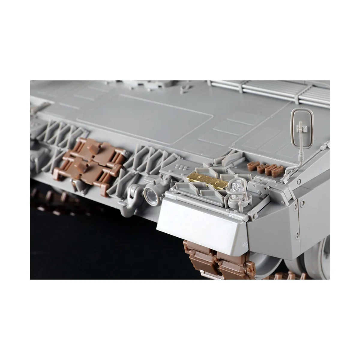 German Leopard 2A6 MBT, 1/16 - Trumpeter 00966