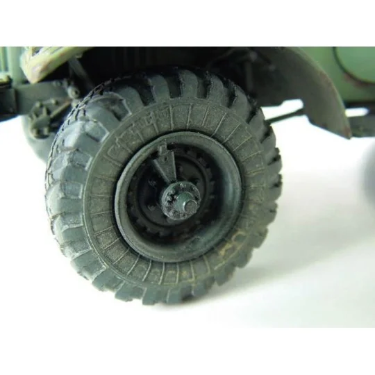 ZIL-157 6x6 Soviet Military Truck, 1/35 - Trumpeter 01001