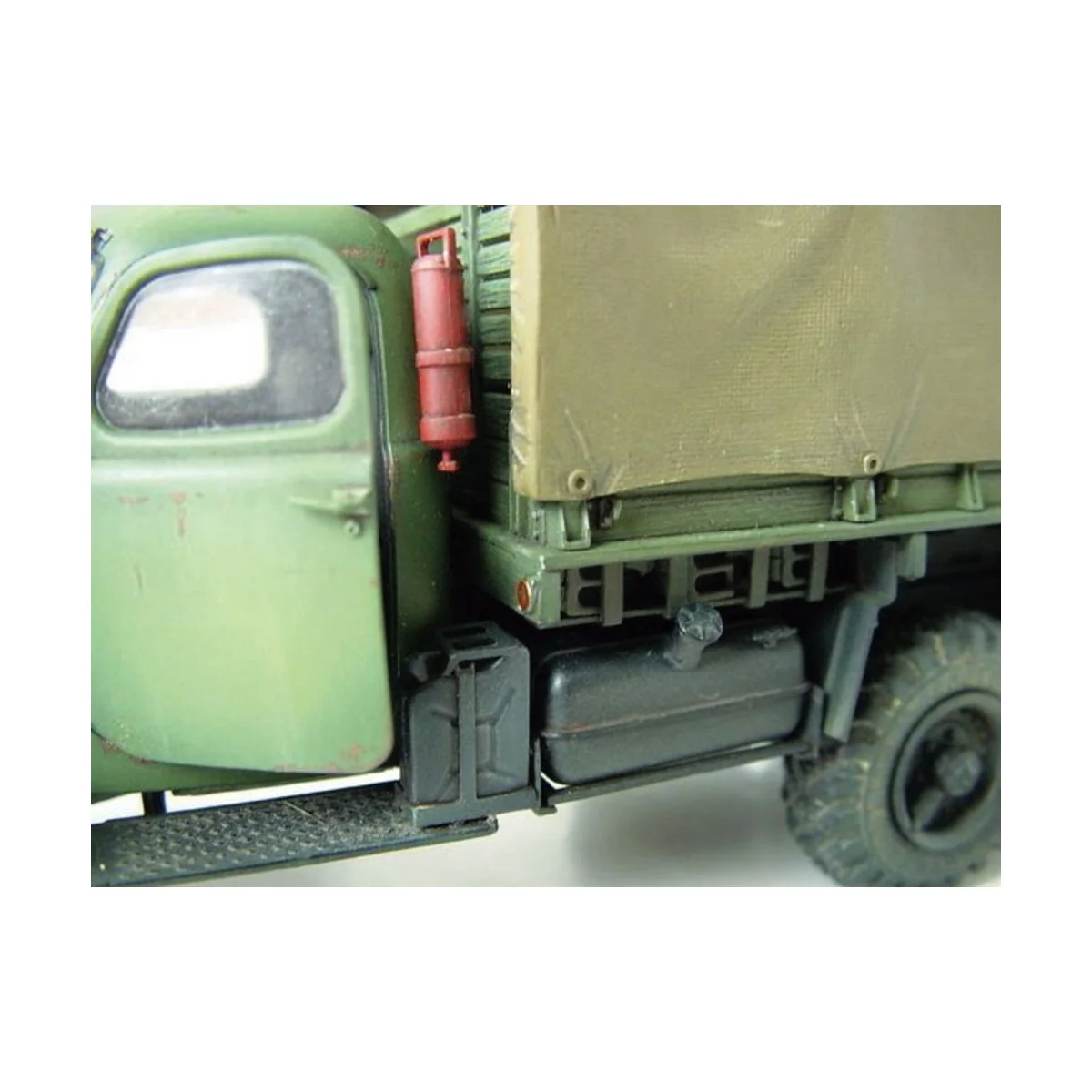 ZIL-157 6x6 Soviet Military Truck, 1/35 - Trumpeter 01001