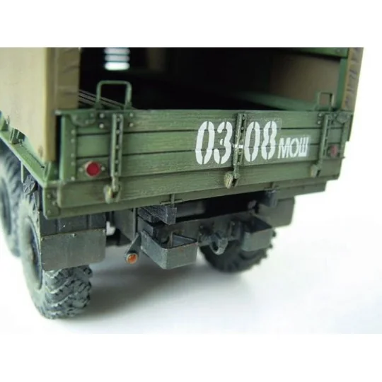 ZIL-157 6x6 Soviet Military Truck, 1/35 - Trumpeter 01001