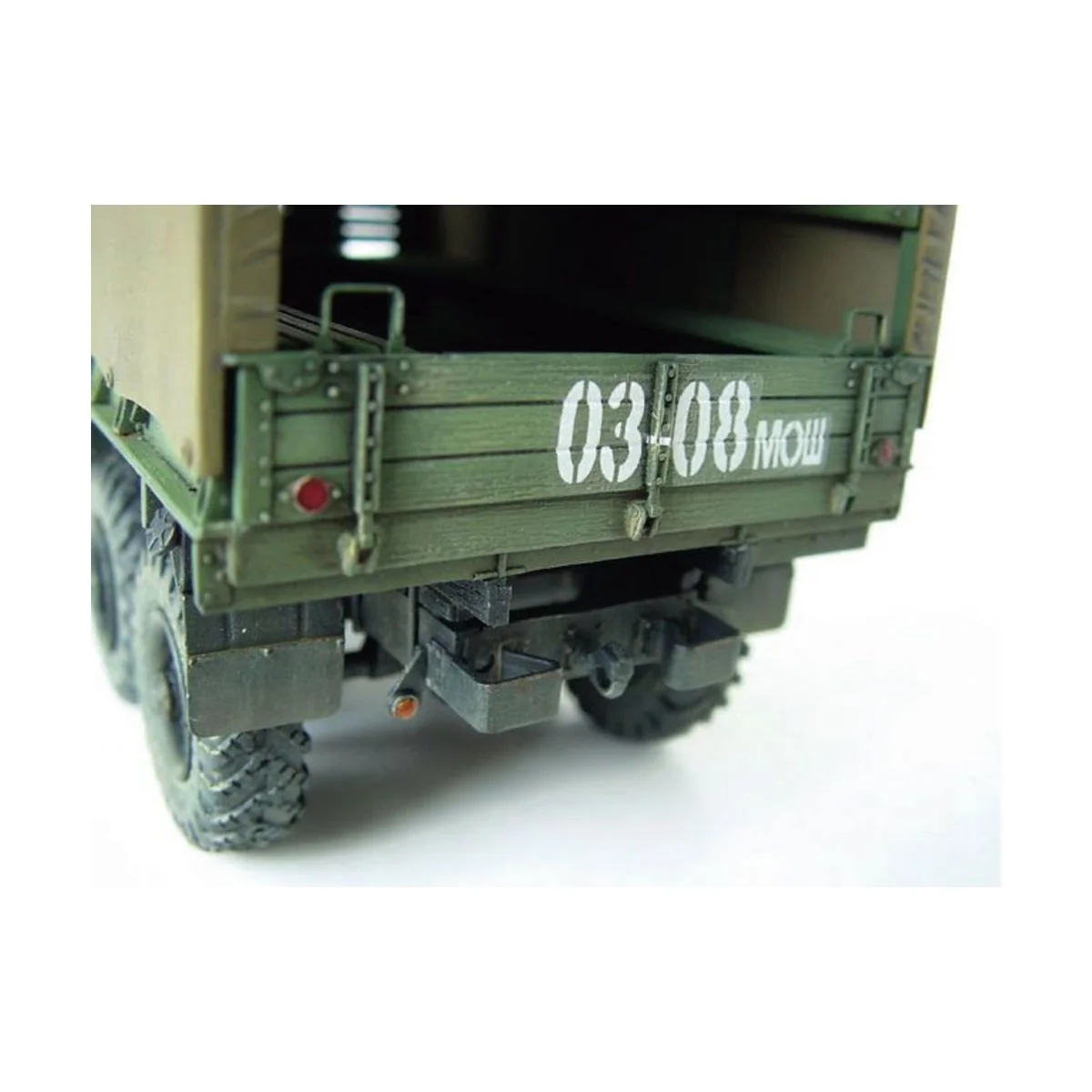 ZIL-157 6x6 Soviet Military Truck, 1/35 - Trumpeter 01001