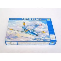 North American F-86 F-30 Sabre, 1/144 - Trumpeter 01320 2
