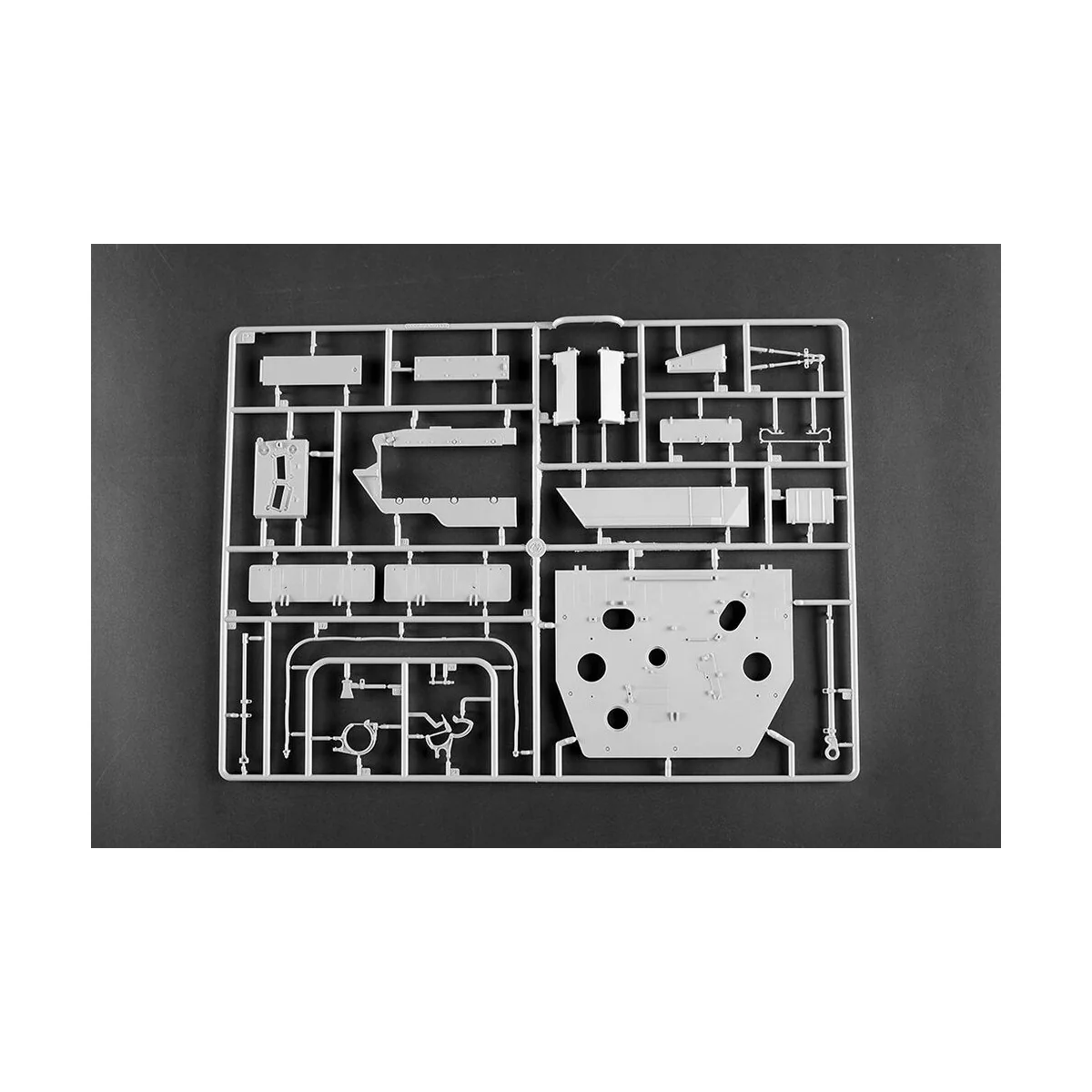 German Leopard 2A6 MBT, 1/16 - Trumpeter 00966