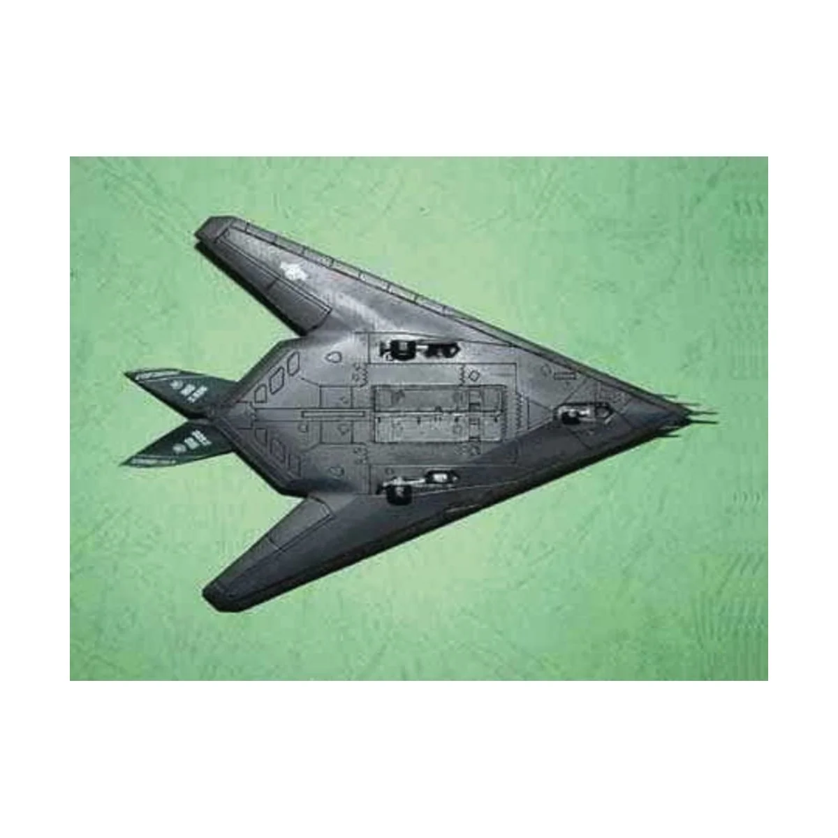 Lockheed F-117 A Night Hawk, 1/144 - Trumpeter 01330