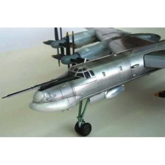 Tupolev Tu-95 MS Bear-H, 1/72 - Trumpeter 01601