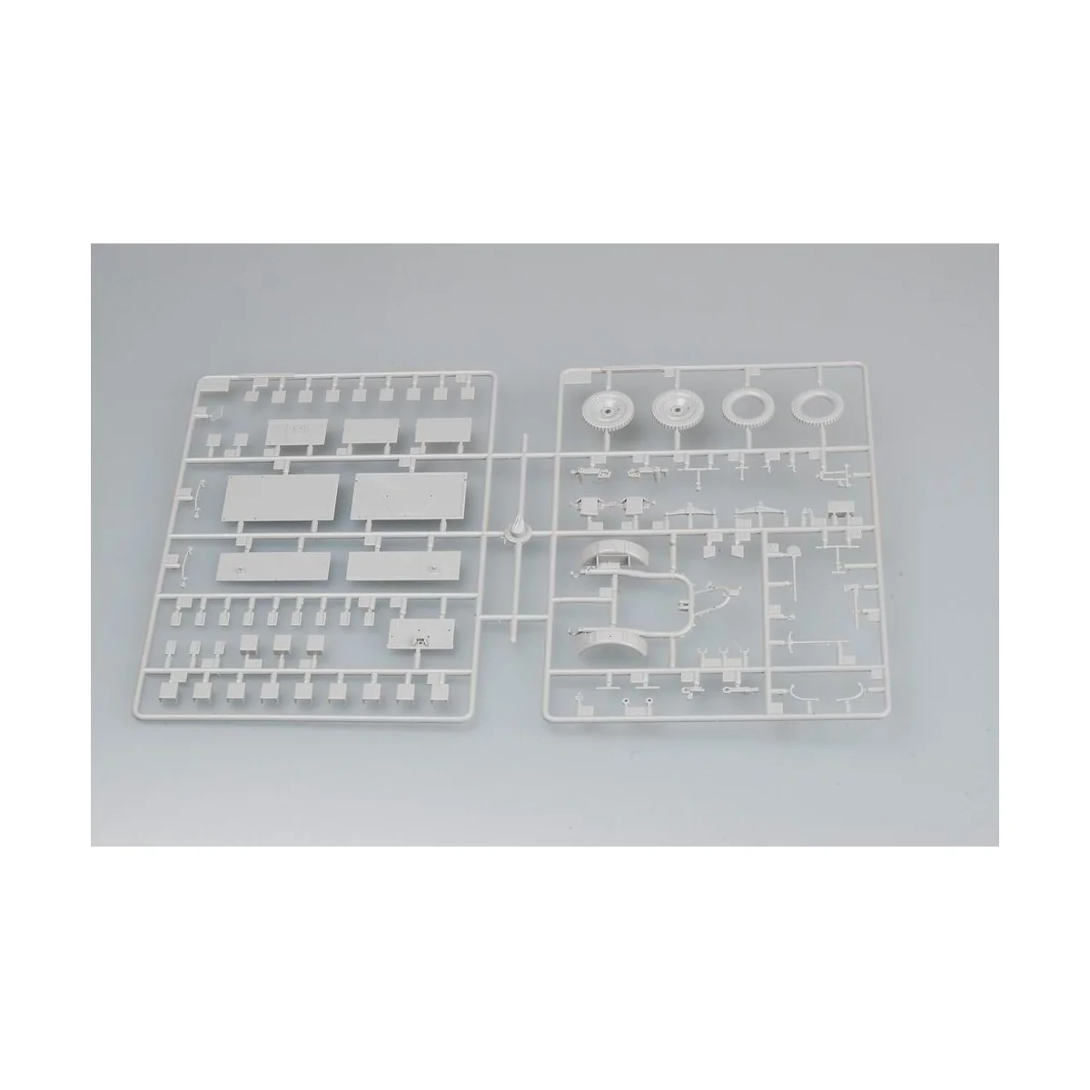 2 cm Flakvierling 38 Selbstfahrlafette (Sd.Kfz.7/1 early version), ...