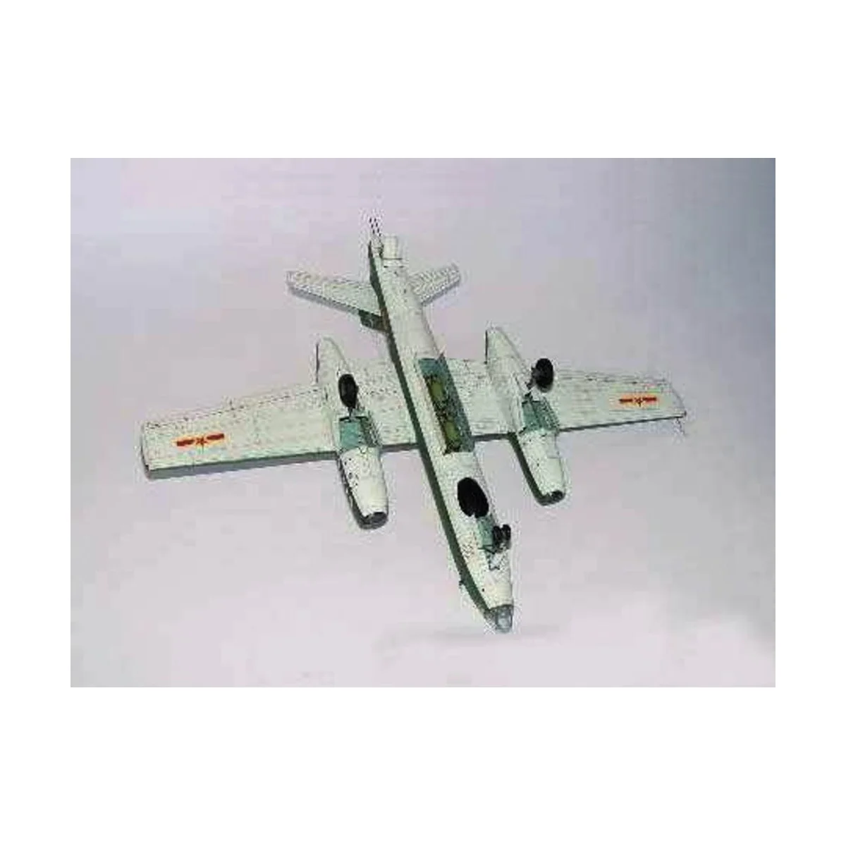 Iljushin IL-28 Beagle, 1/72 - Trumpeter 01604