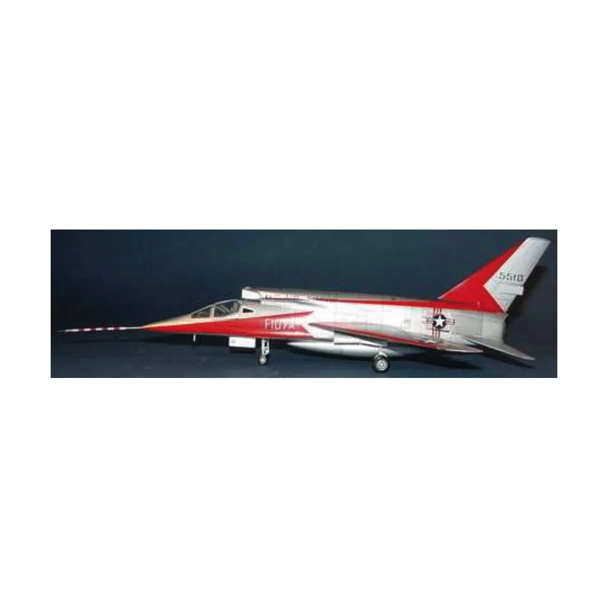 North American F-107 A Ultra Sabre, 1/72 - Trumpeter 01605