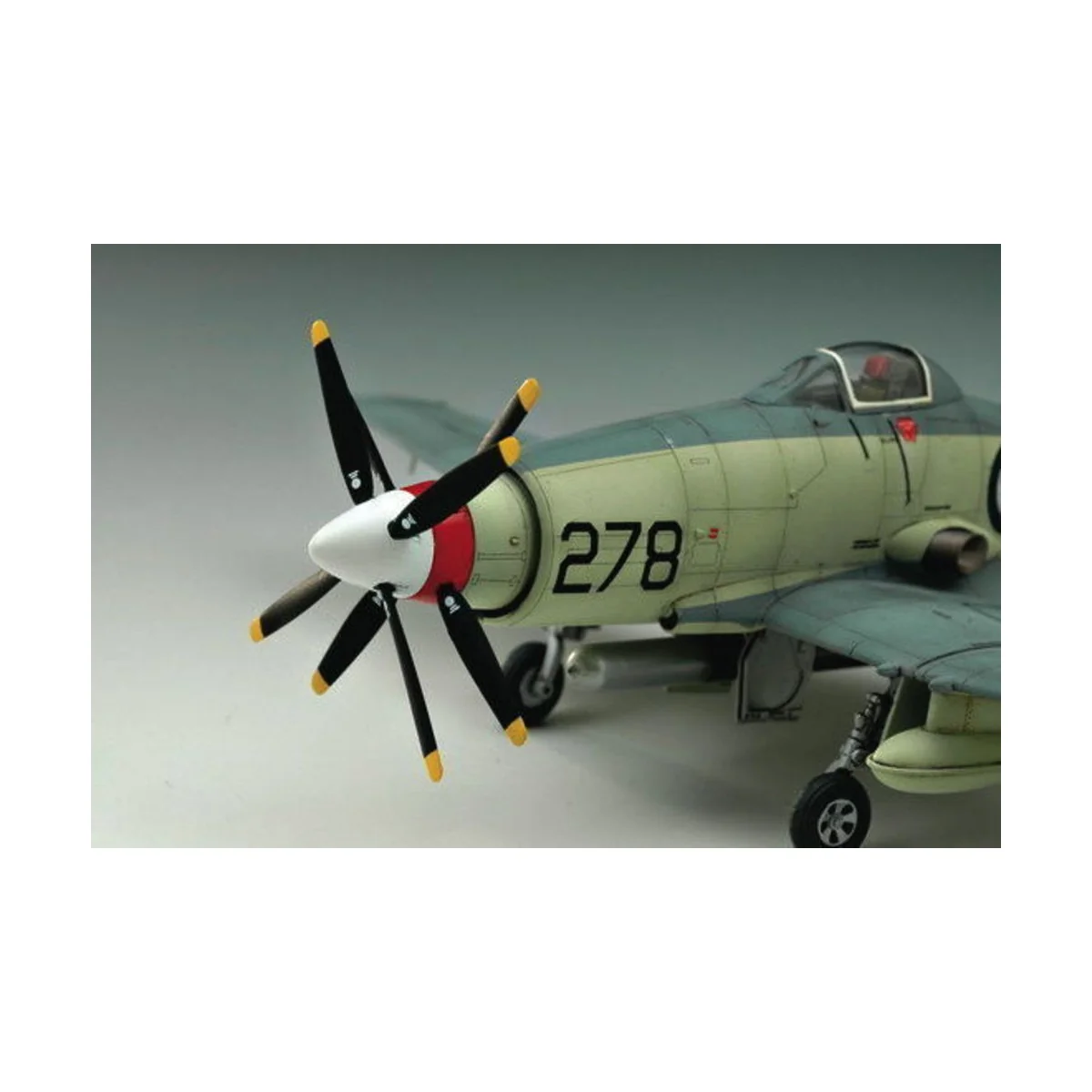 Westland Wyvern S.4, 1/72 - Trumpeter 01619