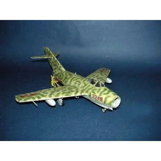 MiG-15 bis Fighter, 1/32 - Trumpeter 02204
