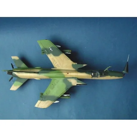 Republic F-105 D Thunderchief, 1/32 - Trumpeter 02201