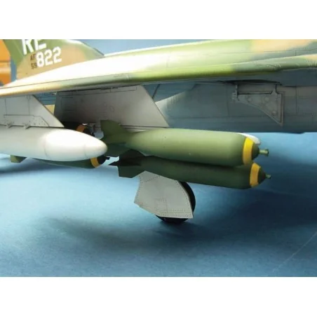 Republic F-105 D Thunderchief, 1/32 - Trumpeter 02201