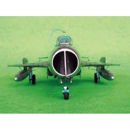 Shenyang FT-6 Trainer, 1/32 - Trumpeter 02208