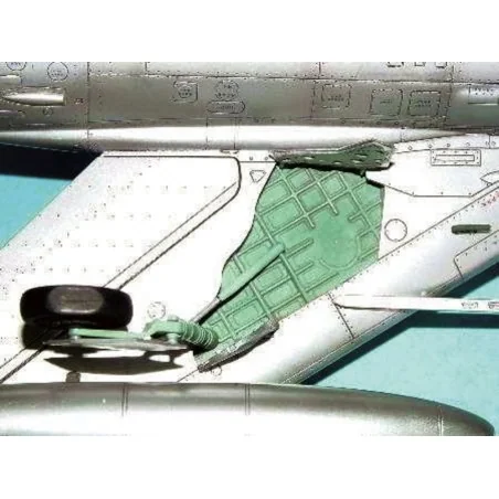 MiG-19 S Farmer C, 1/32 - Trumpeter 02207