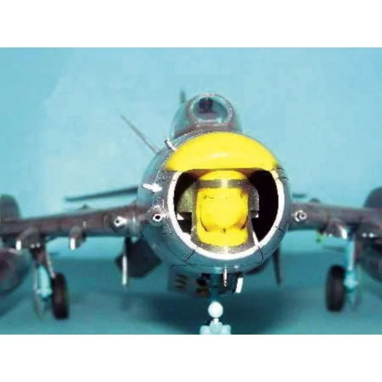 MiG-19 PM Farmer E/Shenyang F-6B, 1/32 - Trumpeter 02209